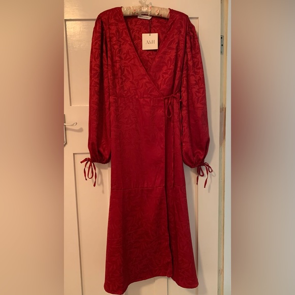 Atmos&Here wrap jacquard satin midi dress size 12 - Picture 7 of 17